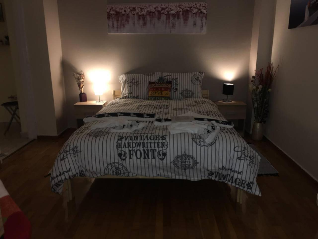 La Vie En Rose Studio,Close To Beach, Paleo Faliro Atena Exterior foto